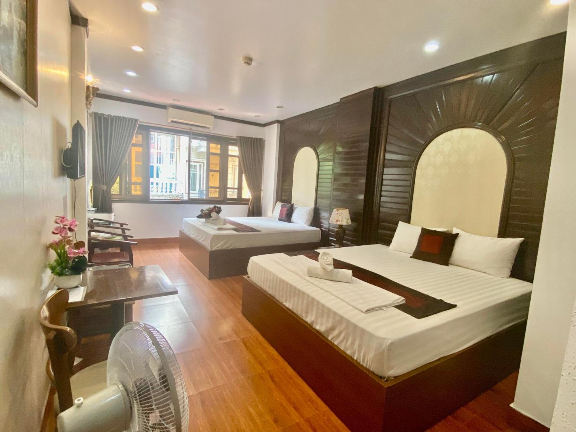 Impressive Boutique Hotel Hanoi Exterior photo