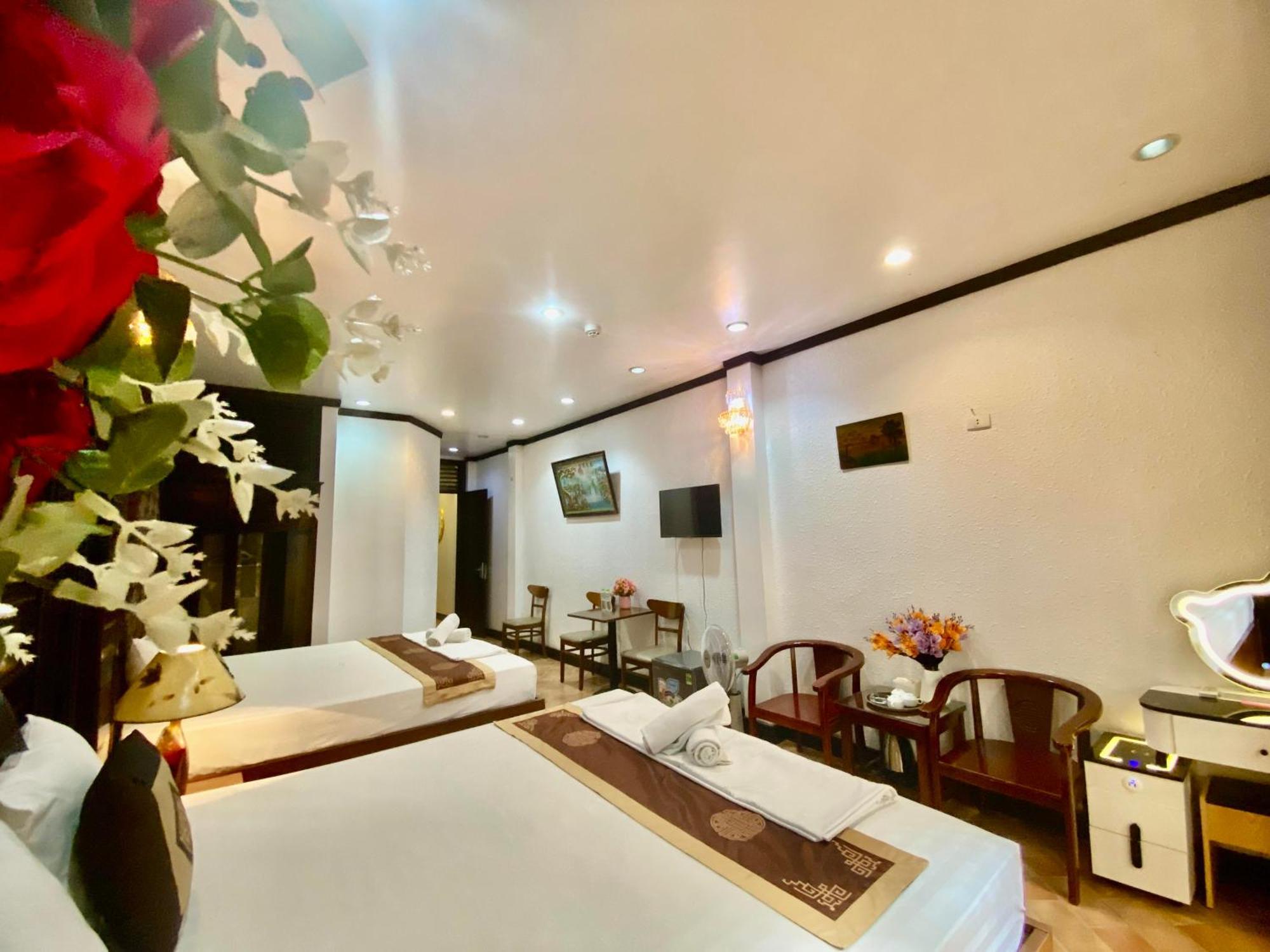 Impressive Boutique Hotel Hanoi Exterior photo